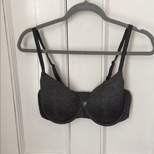 VS T Shirt Bra 38C